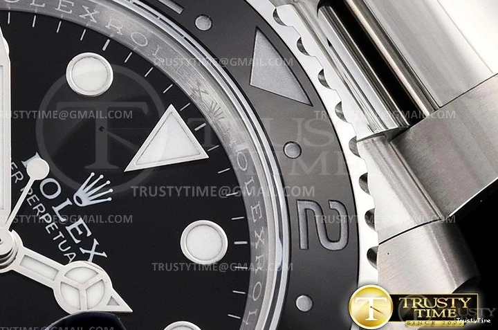 0328 Refined ROLGMT190A – GMT II 116710BLNR 987